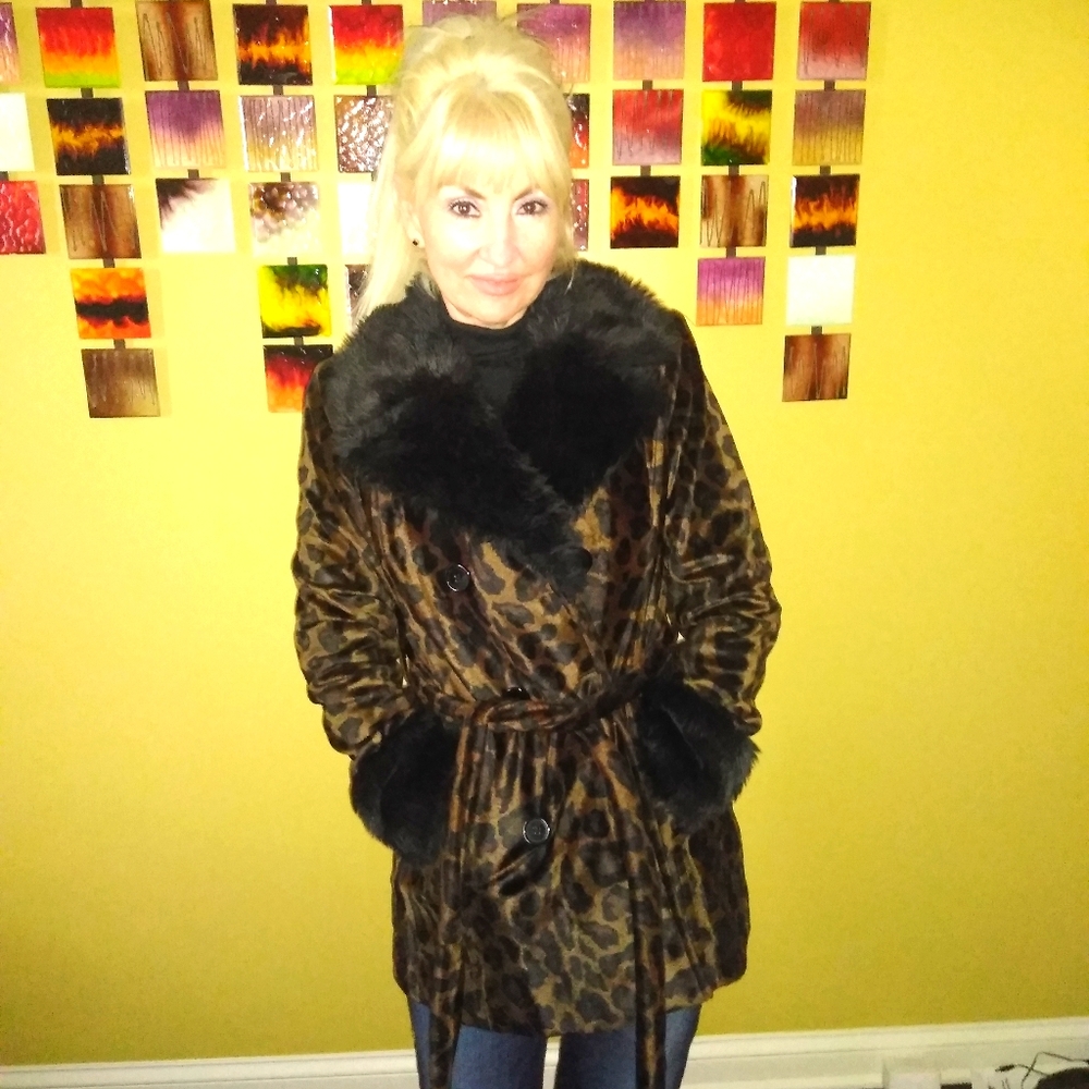 Beautiful leopard jacket